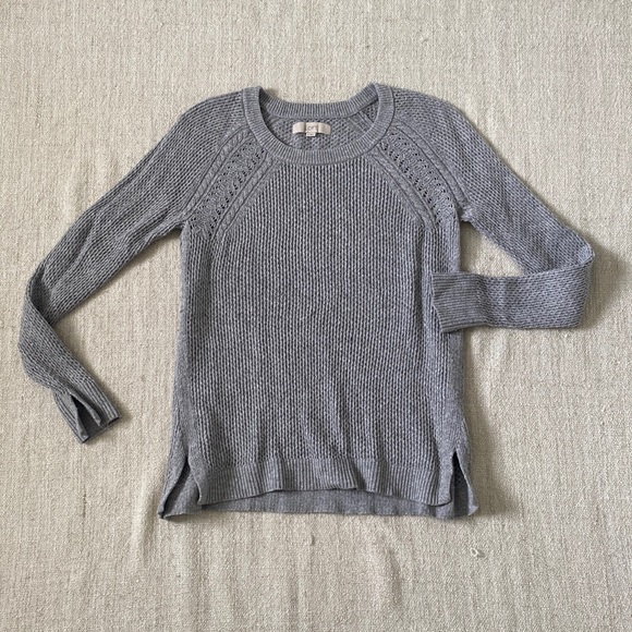 LOFT Sweaters - Loft Crew Neck Cable Knit Pullover Sweater
